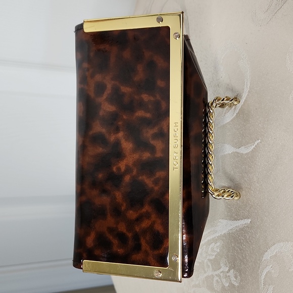 Tory Burch Accessories - Tory Burch tortoise color soft side sunglass or glasses case